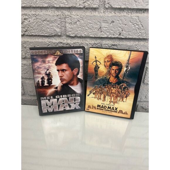 Mad Max Beyond Thunderdome Mel Gibson 2 Set - Picture 1 of 9